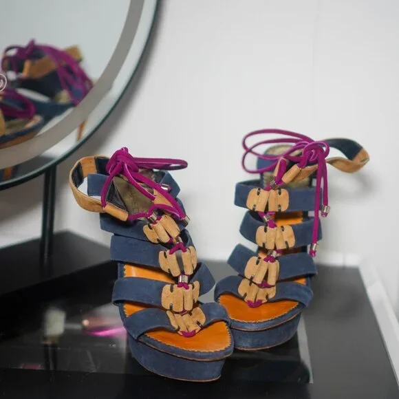 DSQUARED2 SS2012 Ankle Wrap Blue/Fuchsia Suede Platform Sandals - Picture 2 of 8